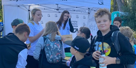 Powiększ grafikę: Akcja "Sprzątanie Świata"