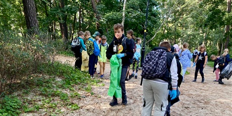Powiększ grafikę: Akcja "Sprzątanie Świata"