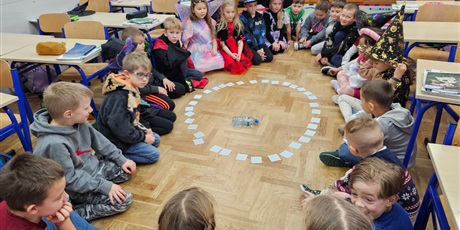 Powiększ grafikę: Andrzejki w 1a