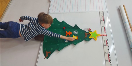 Powiększ grafikę: boze-narodzenie-zajecia-swietlicowe-kl-1a-665037.jpg