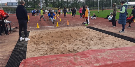 Powiększ grafikę: czwartki-lekkoatletyczne-612592.jpg