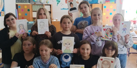 Powiększ grafikę: dzien-matki-zajecia-swietlicowe-kl-1a-1b-1c-2a-2b-i-3a-u-pani-sylwii-olgi-karoliny-i-grazyny-617012.jpg