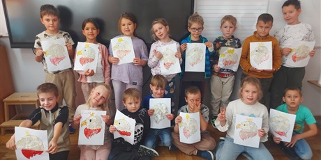 Powiększ grafikę: dzien-niepodleglosci-w-swietlicy-kl-1a-2a-i-3a-653211.jpg