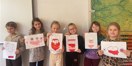 Powiększ grafikę: dzien-niepodleglosci-w-swietlicy-kl-1a-2a-i-3a-653359.jpg