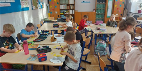 Powiększ grafikę: Dzień życzliwości - zajęcia świetlicowe kl. 1A 