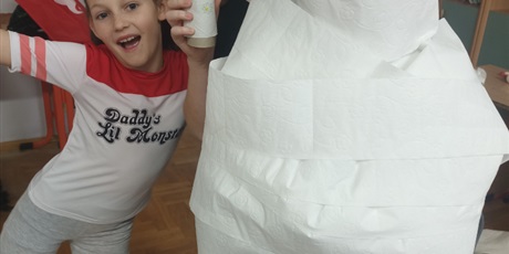 Powiększ grafikę: Halloweenowa lekcja języka angielskiego w klasie 4b