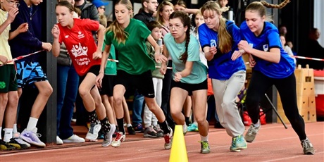 Powiększ grafikę: halowe-mistrzostwa-gdanska-szkol-w-lekkoatletyce---660672.jpg