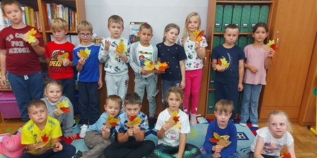 Powiększ grafikę: Jesień - zajęcia świetlicowe kl.1A i 3A