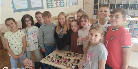 Powiększ grafikę: Jesień - zajęcia świetlicowe kl.1A i 3A