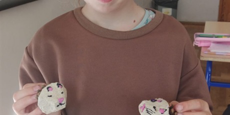 Powiększ grafikę: Jesień - zajęcia świetlicowe kl.1A i 3A