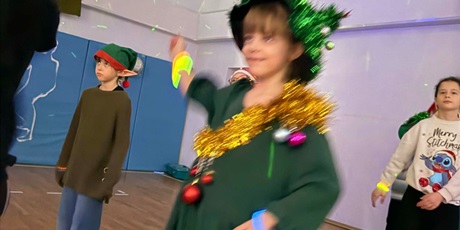 Powiększ grafikę: just-dance-impreza-mikolajkowa-663489.jpg