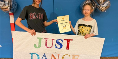 Powiększ grafikę: just-dance-impreza-mikolajkowa-663495.jpg