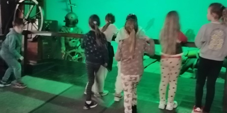 Powiększ grafikę: Klasa 2a w Narodowym Muzeum Morskim w Gdańsku. 