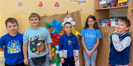 Powiększ grafikę: Kolorowy tydzień w świetlicy - niebieski