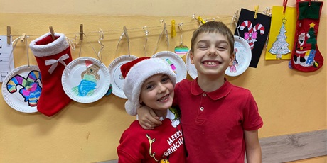 Powiększ grafikę: Mikołajki - zajęcia świetlicowe kl. 1A i 2A