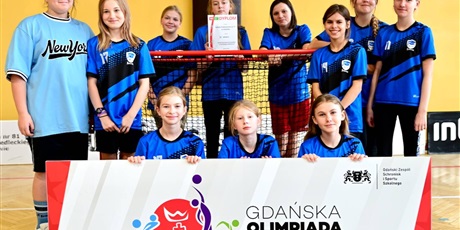 Powiększ grafikę: Mistrzostwa Gdańska w unihokeju dziewcząt kl. 4-6 2023/2024