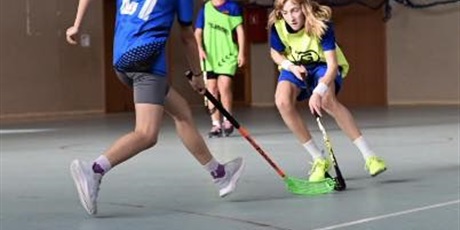 Powiększ grafikę: mistrzostwa-gdanska-w-unihokeju-klas-7-8-652829.jpg