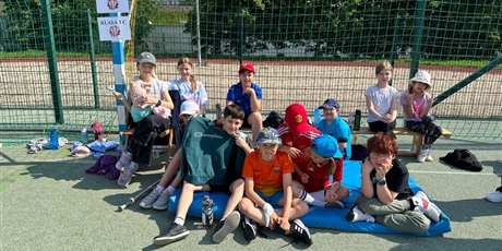 Powiększ grafikę: olimpiada-sportowa-2025-wyscigi-rzedow-625047.jpg