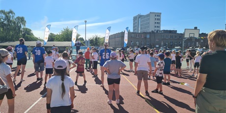 Powiększ grafikę: olimpiada-sportowa-2026-dla-klas-1-3-za-nami--697447.jpg