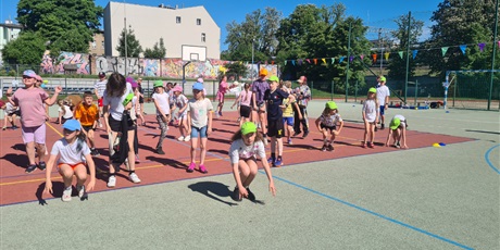 Powiększ grafikę: olimpiada-sportowa-2026-dla-klas-1-3-za-nami--697456.jpg