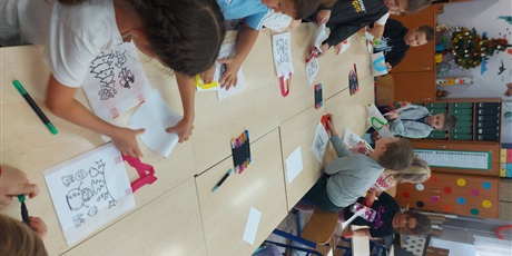 Powiększ grafikę: Ozdoby świąteczne - zajęcia świetlicowe kl. 1A 