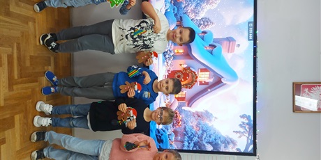 Powiększ grafikę: Ozdoby świąteczne - zajęcia świetlicowe kl. 1A 