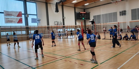 Powiększ grafikę: pilka-siatkowa-dziewczat-eliminacje-666484.jpg