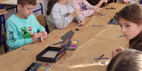 Powiększ grafikę: polkolonie-zimowe-672170.jpg