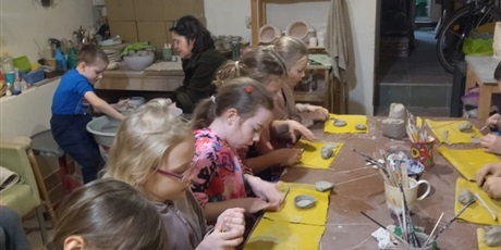 Powiększ grafikę: polkolonie-zimowe-672171.jpg