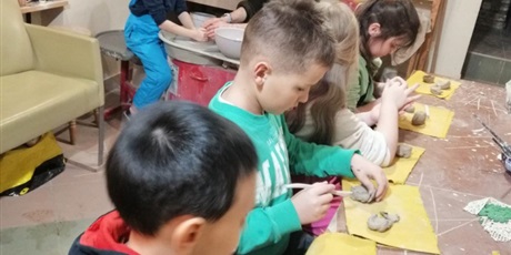 Powiększ grafikę: polkolonie-zimowe-672172.jpg