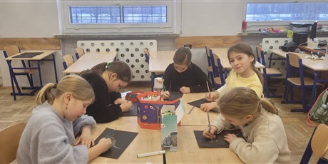 Powiększ grafikę: polkolonie-zimowe-672183.jpg