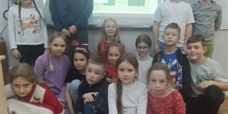 Powiększ grafikę: spotkanie-autorskie-3a-swietlica-665048.jpg