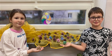 Powiększ grafikę: swiateczne-dekoracje-zajecia-swietlicowe-kl-1a-2a-i-3a-665031.jpg