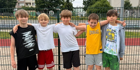 Powiększ grafikę: szkolny-turniej-goalcha-street-handball-za-nami-699972.jpg