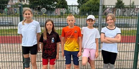 Powiększ grafikę: szkolny-turniej-goalcha-street-handball-za-nami-699973.jpg