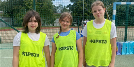 Powiększ grafikę: szkolny-turniej-koszykowki-3x3-za-nami-621631.jpg