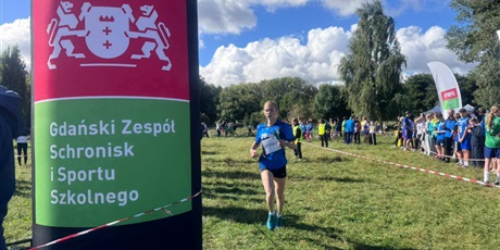 Powiększ grafikę: sztafetowe-biegi-przelajowe-712934.jpg