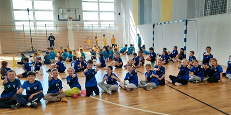 Powiększ grafikę: Sztafety Sprawnościowe – Wyścigi rzędów