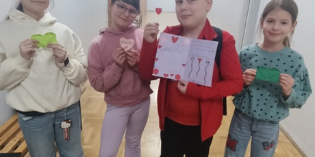 Powiększ grafikę: walentynki-poczta-walentynkowa-675190.jpg