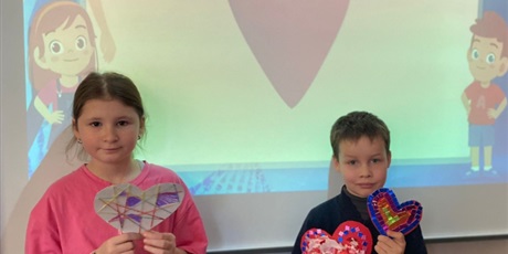 Powiększ grafikę: walentynki-poczta-walentynkowa-675192.jpg