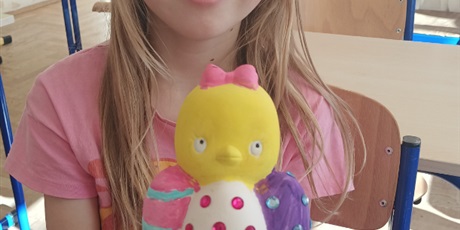 Powiększ grafikę: Wielkanoc - zajęcia plastyczne klasy 3a w świetlicy 🐇🐥