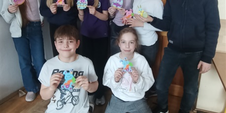 Wielkanoc - zajęcia plastyczne klasy 3a w świetlicy 