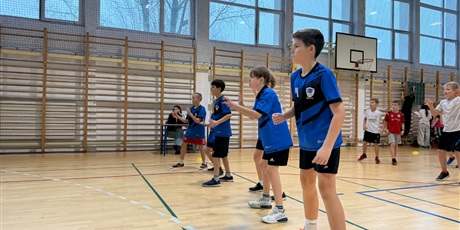 Powiększ grafikę: Zawody w Dwóch Ogniach Usportowionych chłopców