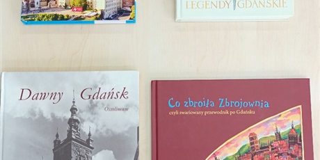 Powiększ grafikę: Książki o tematyce miasta Gdańsk.